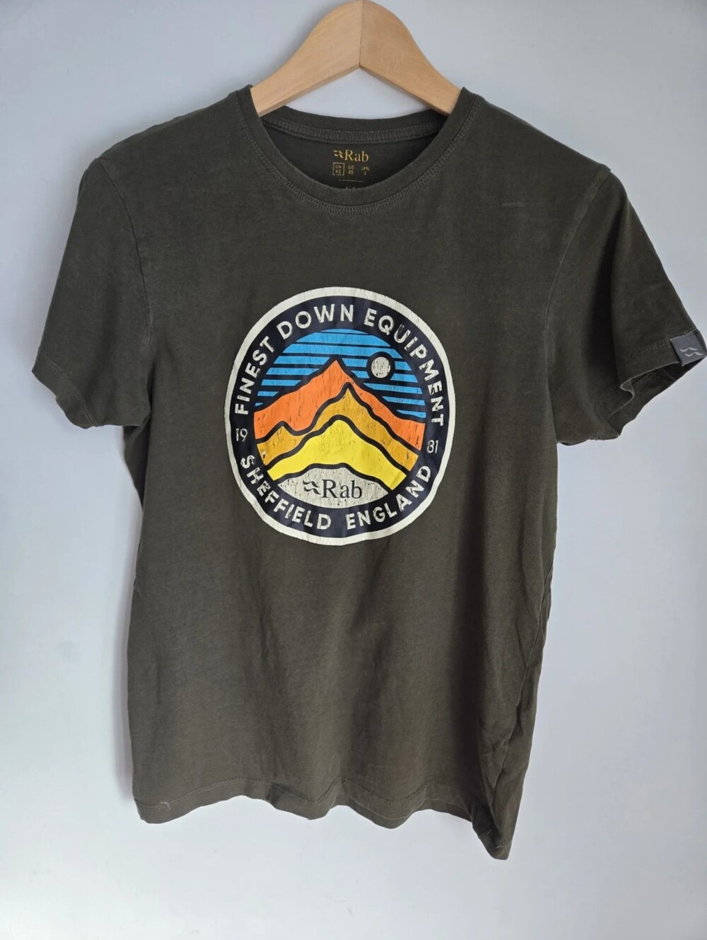 🎁 RAB Men's Olive Graphic Logo T-Shirt